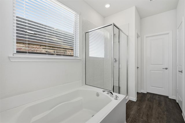 3947 Oak Creek Circle, Denison, TX 75020