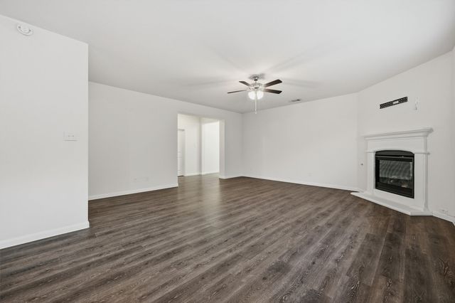 3947 Oak Creek Circle, Denison, TX 75020