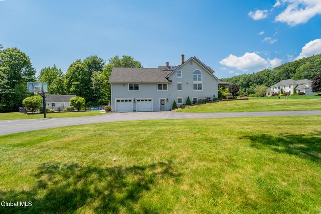 119 Progress Heights, Mayfield, NY 12078