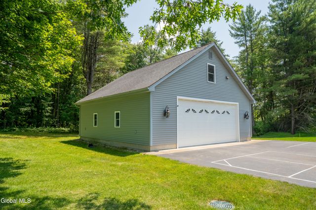 119 Progress Heights, Mayfield, NY 12078