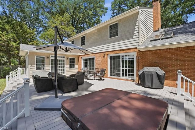 3913 Regal CT, Virginia Beach, VA 23452