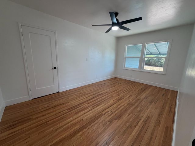 74 E Garland Avenue, Fresno, CA 93704
