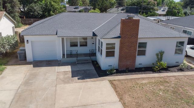 74 E Garland Avenue, Fresno, CA 93704