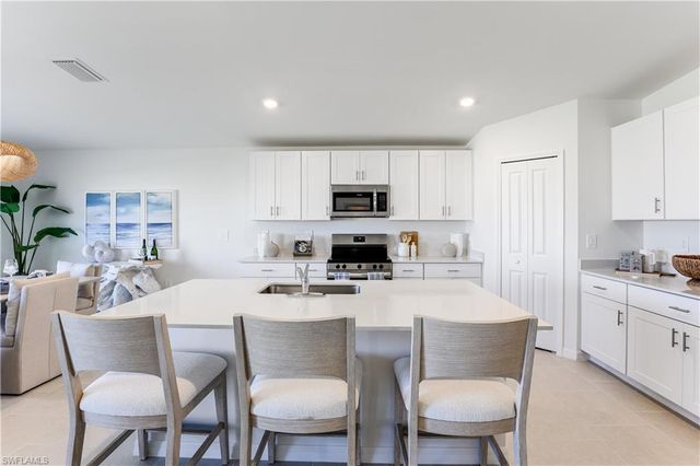 17139 Pompeii WAY, North Fort Myers, FL 33917