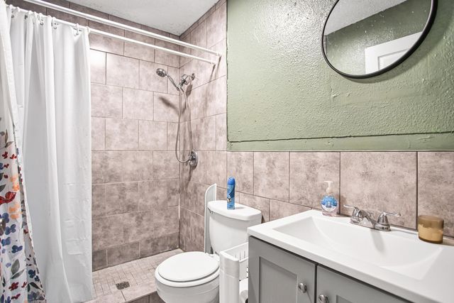 1810 E Colgate Street, Lubbock, TX 79403