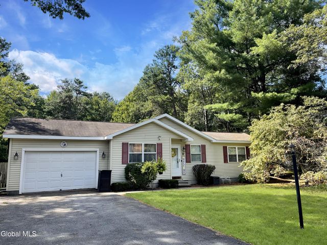 37 Stephanie Lane, Queensbury, NY 12804