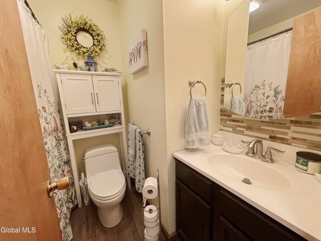 37 Stephanie Lane, Queensbury, NY 12804