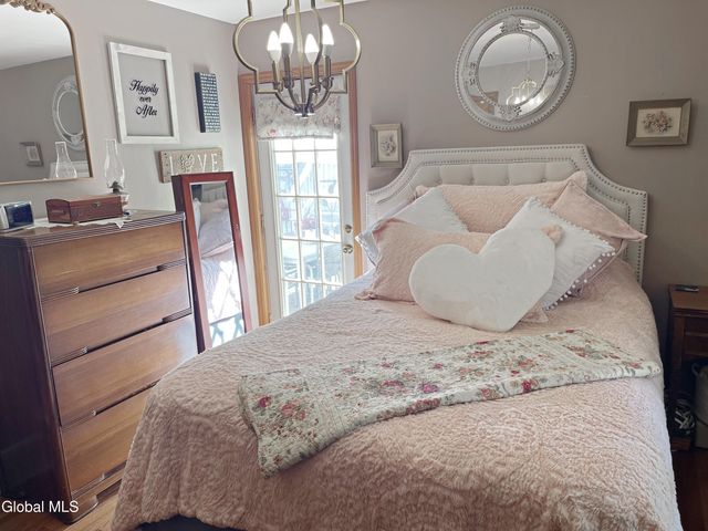 37 Stephanie Lane, Queensbury, NY 12804