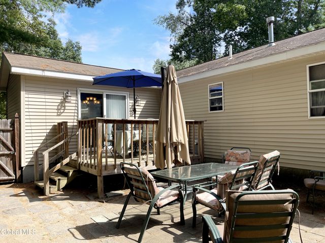 37 Stephanie Lane, Queensbury, NY 12804