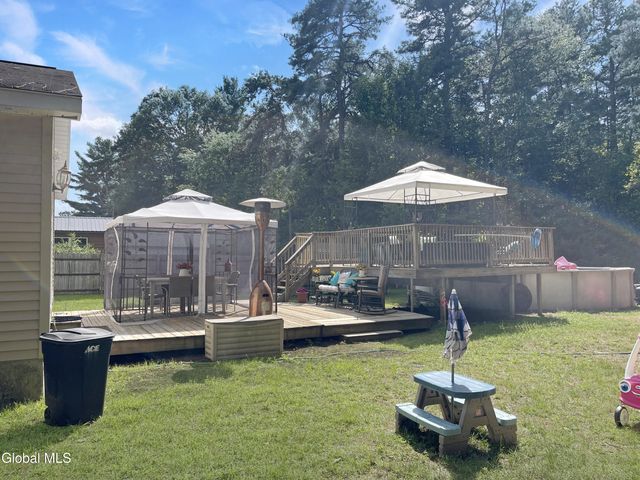 37 Stephanie Lane, Queensbury, NY 12804