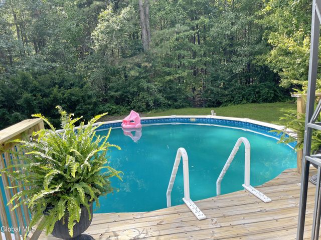 37 Stephanie Lane, Queensbury, NY 12804