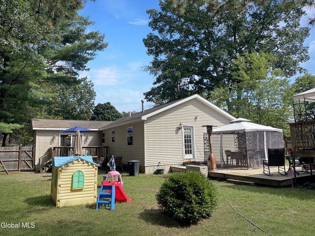 37 Stephanie Lane, Queensbury, NY 12804