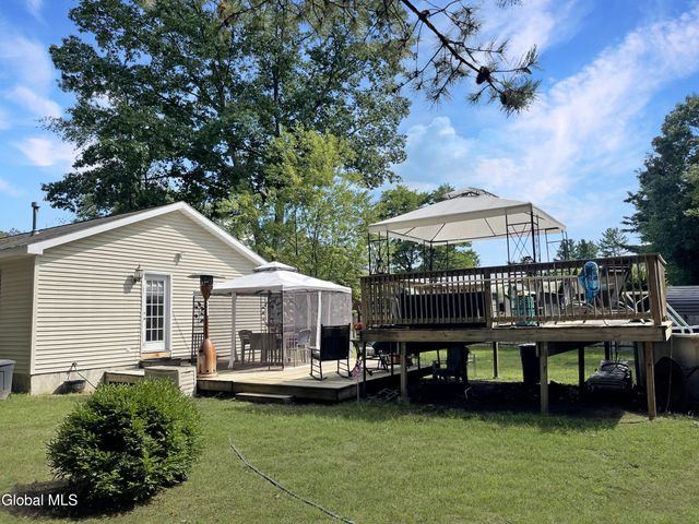 37 Stephanie Lane, Queensbury, NY 12804