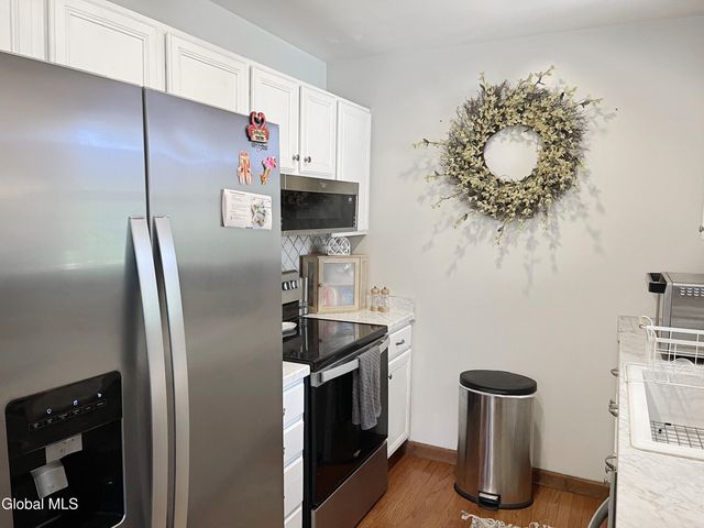 37 Stephanie Lane, Queensbury, NY 12804