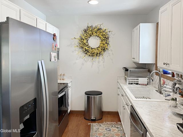 37 Stephanie Lane, Queensbury, NY 12804