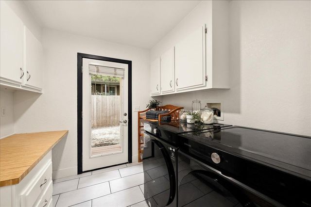 11266 Sierra Cir, Penn Valley, CA 95946
