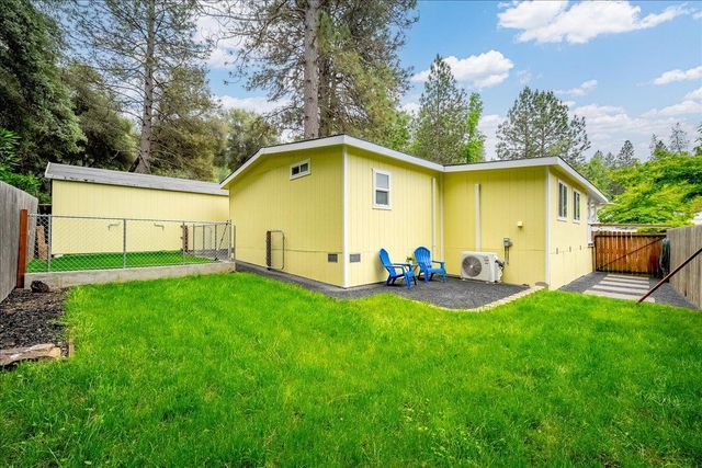 11266 Sierra Cir, Penn Valley, CA 95946