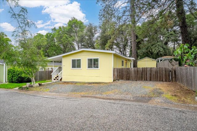 11266 Sierra Cir, Penn Valley, CA 95946