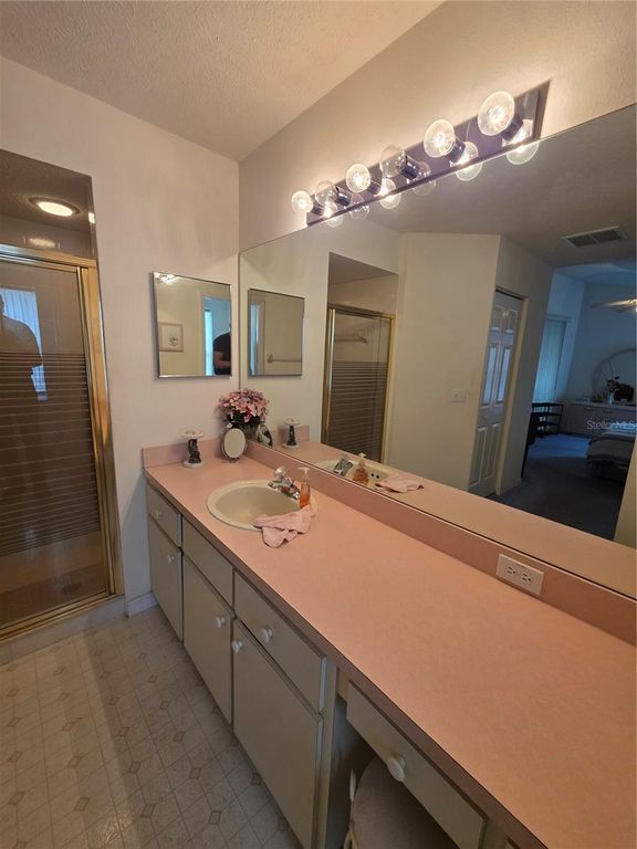 Image 22 of property listing at 10904 BROOKHAVEN DRIVE, New Port Richey, FL 34654