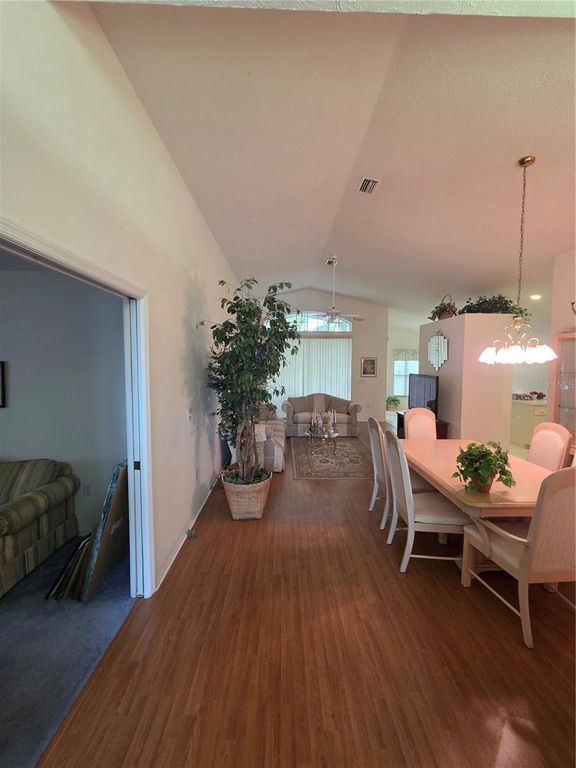 Image 9 of property listing at 10904 BROOKHAVEN DRIVE, New Port Richey, FL 34654