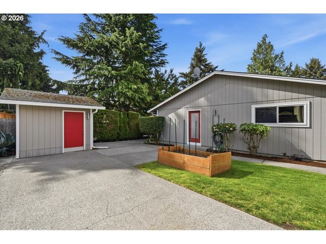 12003 Se 16TH Cir, Vancouver, WA 98683