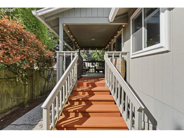 12003 Se 16TH Cir, Vancouver, WA 98683