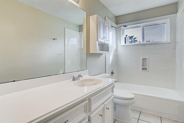 23247 Diamond Knoll Court, Katy, TX 77494