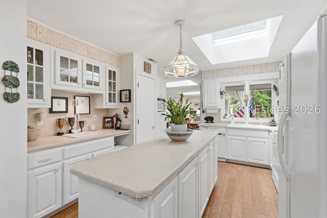 18 Canvasback Rd, Hilton Head Island, SC 29928
