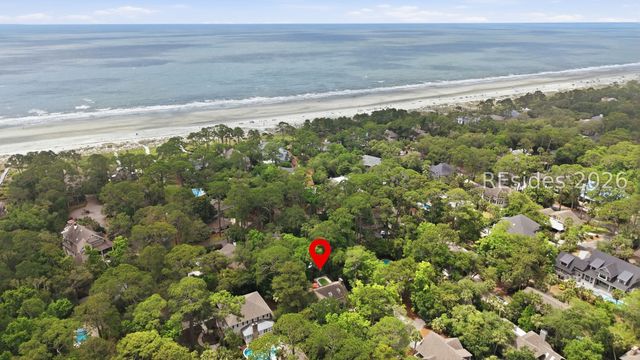 18 Canvasback Rd, Hilton Head Island, SC 29928