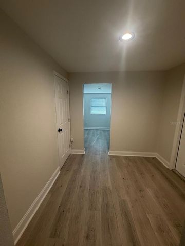 8424 N HIGHLAND AVENUE, Tampa, FL 33604