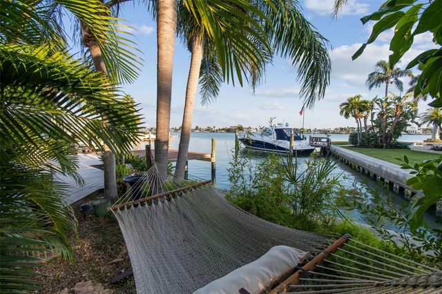 530 59TH AVENUE, St Pete Beach, FL 33706