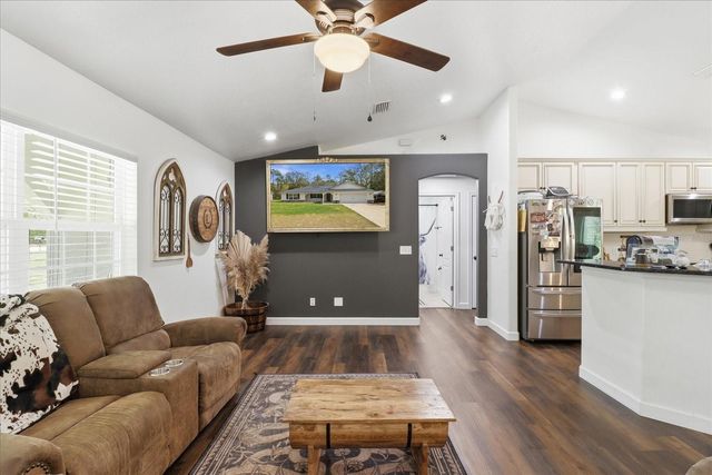 8683 N TEATHER TERRACE, Dunnellon, FL 34434