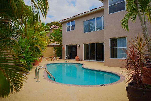 10645 Wheelhouse Circle, Boca Raton, FL 33428