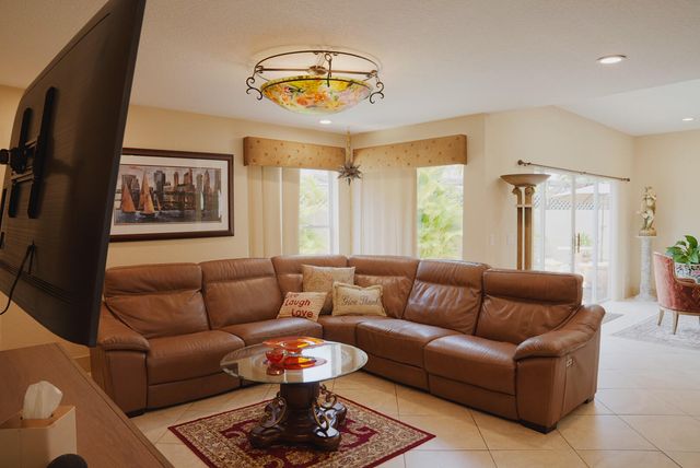 10645 Wheelhouse Circle, Boca Raton, FL 33428