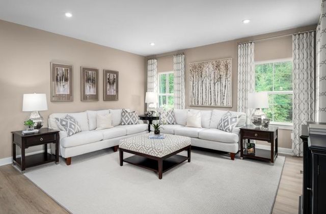 1667 Paddock Park, Pleasant View, TN 37146