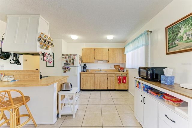 8090 LOMBRA AVENUE, North Port, FL 34287