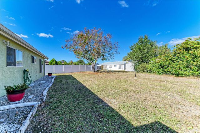 8090 LOMBRA AVENUE, North Port, FL 34287