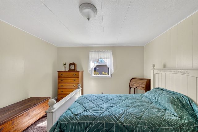 19 Timber Lane, Wareham, MA 02576