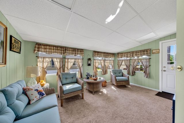 19 Timber Lane, Wareham, MA 02576