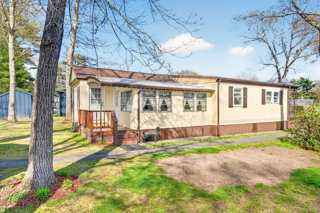 19 Timber Lane, Wareham, MA 02576