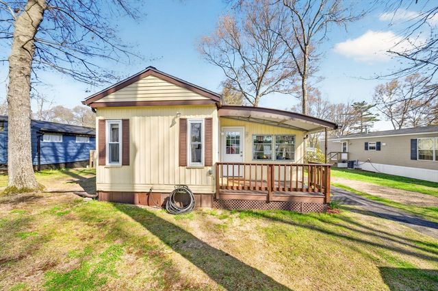 19 Timber Lane, Wareham, MA 02576