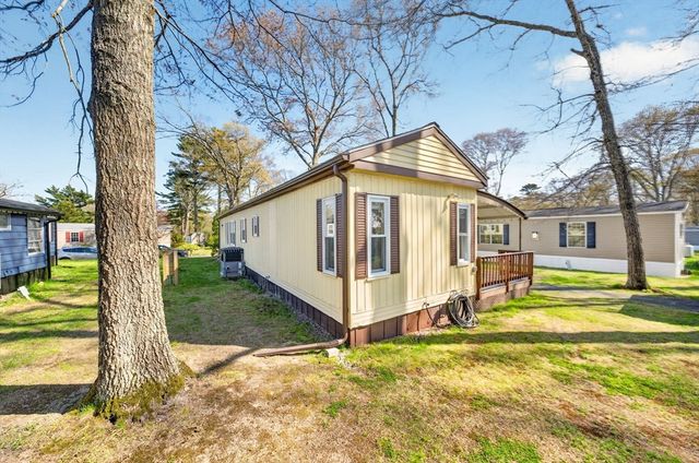 19 Timber Lane, Wareham, MA 02576