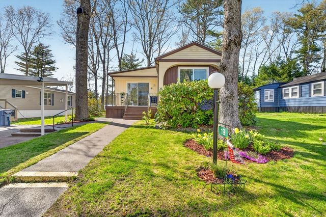 19 Timber Lane, Wareham, MA 02576