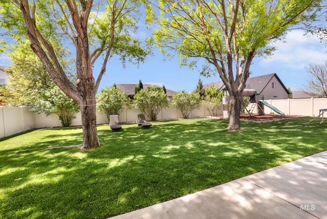 2083 Tendoy St, Twin Falls, ID 83301