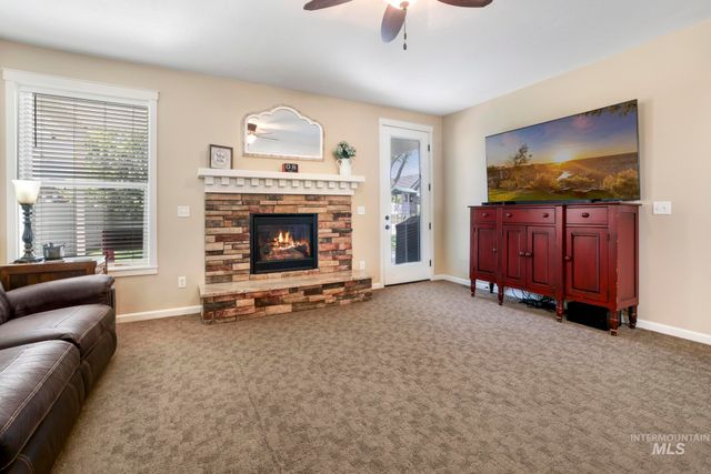 2083 Tendoy St, Twin Falls, ID 83301