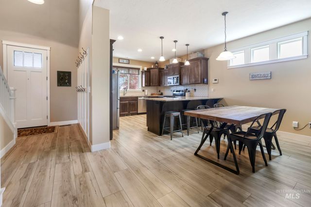 2083 Tendoy St, Twin Falls, ID 83301