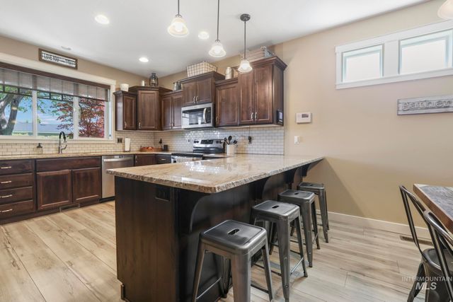 2083 Tendoy St, Twin Falls, ID 83301