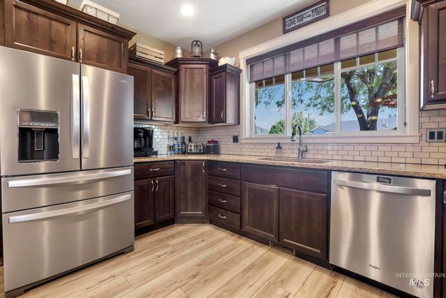 2083 Tendoy St, Twin Falls, ID 83301