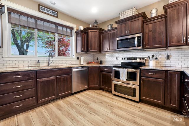 2083 Tendoy St, Twin Falls, ID 83301
