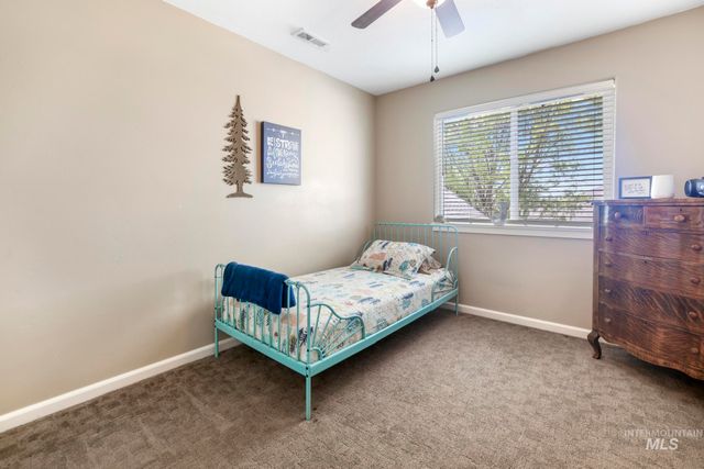 2083 Tendoy St, Twin Falls, ID 83301